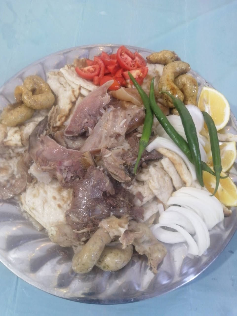 متواجدين اليوم على الفطور في مطعم باجة ابو عمر سعر النفر ٥٠٠٠ آلاف دينار يوجد صياني سفري للعوائل يوجد خدمة توصيل العنوان شارع المطاعم مقابل مطعم فلافل طربوش من الساعة الرابعة عصرا وحتى الساعة الثانية عشر ليلا للإستفسار الاتصال على الرقم *********** فأهلا وسهلا بكم شكرا لإدارة سوق الشرقاط الجديد
