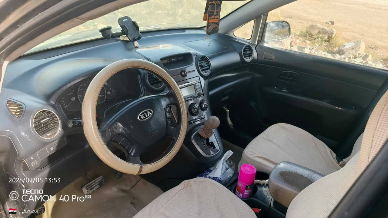 السلام عليكم 
كيا روندو ٢٠٠٩
محرك وكير خير من الله تخم تاير صدر أمامي خلفي جديد رقم ديالى باسمي تحويل ثاني يوم 
للبيع أو مراوس حسب القناعه 
***********
مامتواجد على الفيس
