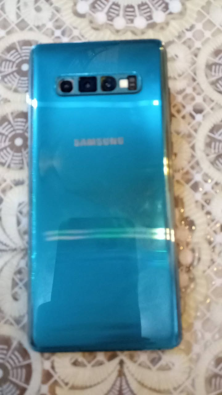 السلام عليكم شباب موبايلات للبيع عدد 2 الاول ايفون اكس ماكس لون ذهبي بعدة نضيف ذاكرة 256 جاهز وضع الشركة فقط السيم كارت ميشتغل سعر 150الف . الثاني جهاز سامسونك اس10 بلاس ذاكرة 128 بي فطر بصيط مماثر على شاشة سعرة 90 الف


**إذا كنت صاحب هذا الإعلان وتريد حذفه لأي سبب، رجاءا أرسل رسالة إلى الدعم الفني**