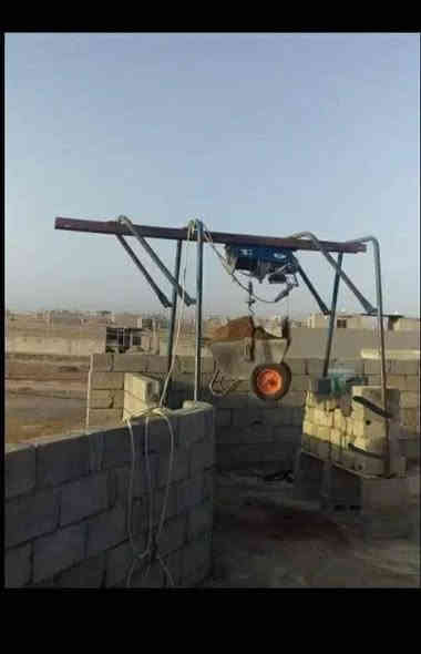 ونج كهربائي لتصعيد كافة مواد البناء الى اسطح الدور والعمارات
الاسعار خاصة بالطابق الاول 
الف بلوكة صلد ب100الف 
الف بلوكة ابو 20 ب 90 الف
الف بلوكه مجوف 80 الف
الف قطعة كاشي ب60الف
سفرة رمل  ب100الف 
سفرة رمل 3اقسام ب110
تك رمل ب80الف
دنبر رمل ب5الاف
دنبر حصو ب5الاف 
طن سمنت ب5الاف
خزان ماء ب5 الاف
+اضافة صب الاساسات والسقوف والبيتونات وتعديل وصب الارضيات
للتواصل 📲📞:-
اسيا سيل:- ( ***********)
كورك      :- (***********)

وامكانية رفع الونج بدون تفليش ستارة ‼️

*ملاحظة "العمل داخل مدينة الموصل"
