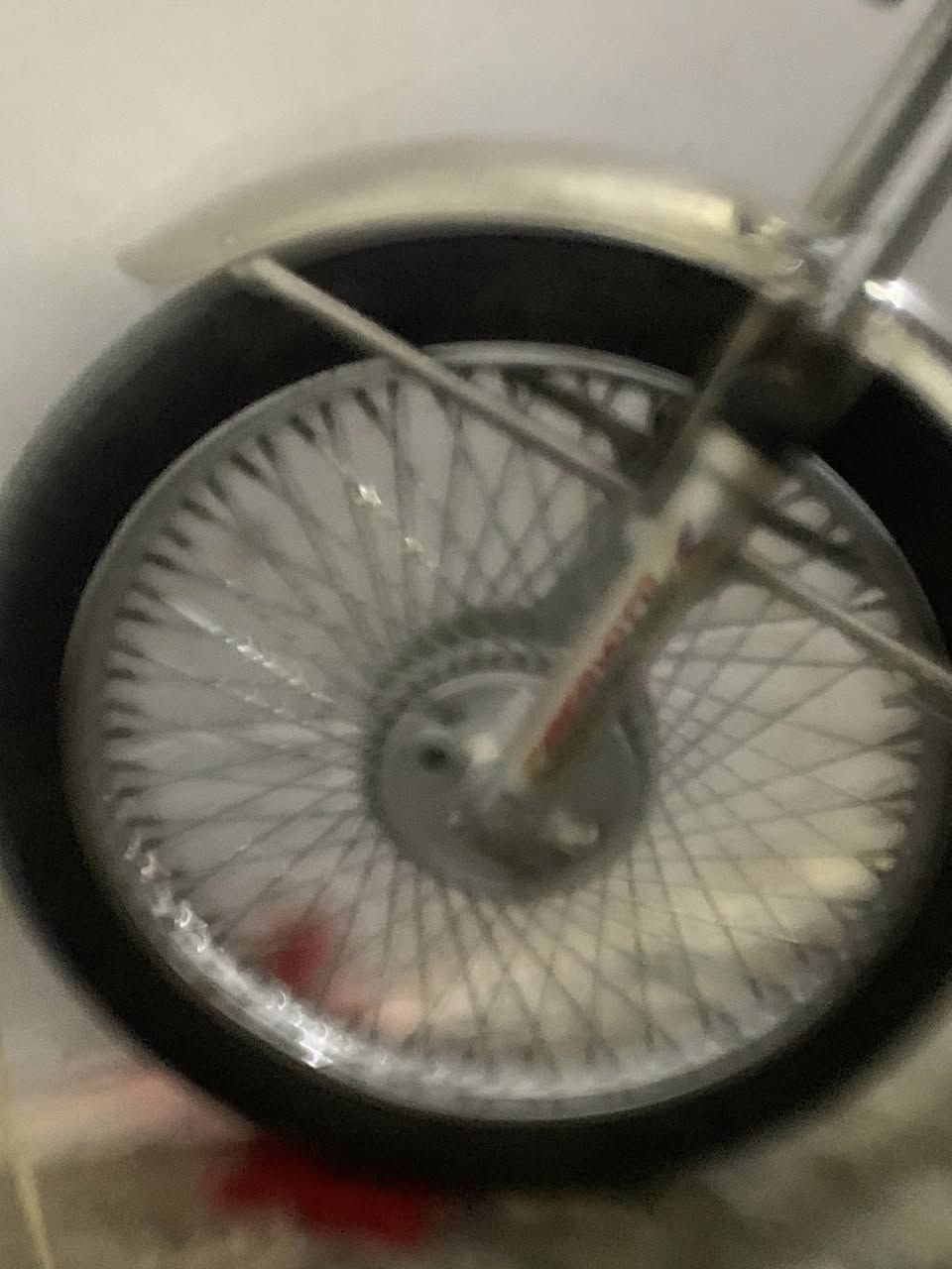 سلامً عليكم موجود. وياله سيمً بعدهنً انضاف عدلات موس بل شرط أي عواجً ما بيهن السعر ٣٥وبيهن مجال قليل ***********
