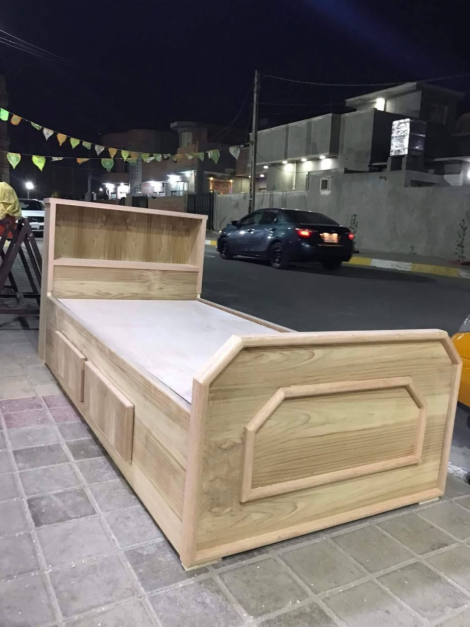 بسم الله الرحمن الرحيم
نجارة ابو نور العبيدي للنجارة الحديثة حطاطة 
الرمادي كورنيش الحوز قرب جامع بر الوالدين وقرب مدرسة جنيد البغدادي 
هاتف *********** واتساب 
ومن الله التوفيق
