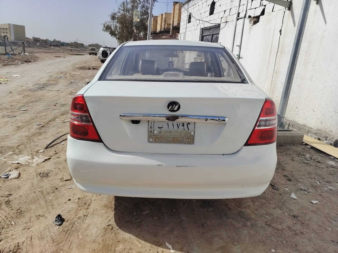 ليفان 620
مديل ٢٠١٣
سنويه لل٢٧
سياره متعوب عليها صدر مامي كله جديد باتري جديد تخم تاير شاصيها سليم  كل ضربه ما بي بس قبق جنطه و معمره خياسات السياره دوس 
مكينتها بيها تبخير تبريد تتدفئه شغالات
راعيها يريد تحويل  وكاله ما يسوي السعر ٤٠ وبي مجال مكان السياره ناصره مركز  بسيط  وخلي الله بين عيونك ولا تنطي سعر ب التعليقات
***********
