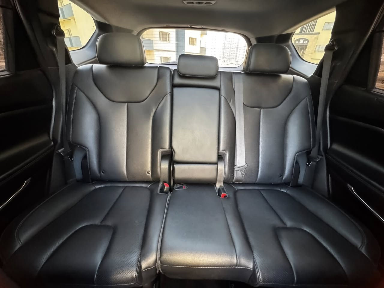 السلام عليكم سنتافي للبيع موديل 2023 وارد امريكي حادثها جاملغ وبنيد رقمها اربيل فول مواصفات ماشية67 الف كيلو سعرها 205 ورقة
***********
