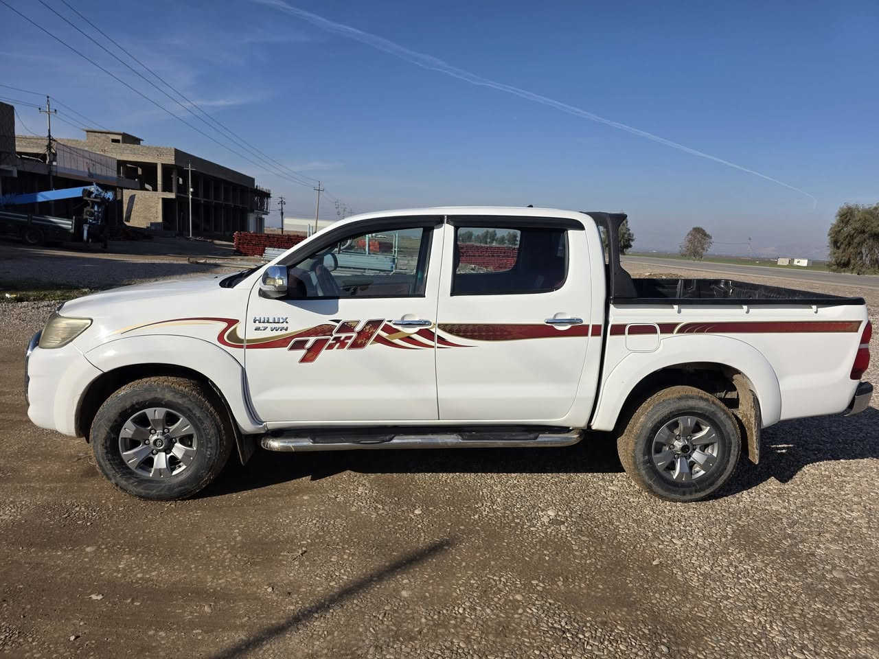 تویوتا هایلوکس 2013 رقم دهوک
سەیارە عام سبغە بەس زور خاوێنە
سعر 150 وەرەقە مجال
شوێن ئاکرێ
تلەفون ***********
