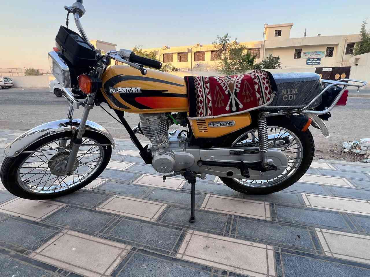 اربعة كير للبيع اصولي اصولي اصولي
وكيلها بالخان هوشا 
الدراجة جديدة مكفولة كفالة عامة
السعر ٧٢٥ وبيها مجال قليل
اتصال ***********
