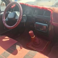 ١٩٩٨ • شرط الوكالة • قابل للتفاوض