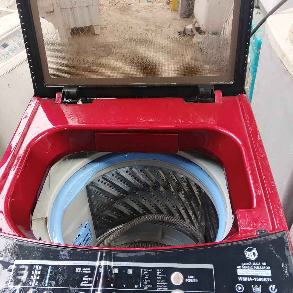 غساله فول اتوماتيك نوع الحافظ حجم 15 كيلو نضيفه وعشغل وضمان بيهه السعر 100 العنوان كربلاء الهاتف *********** كربلاء, العراق
