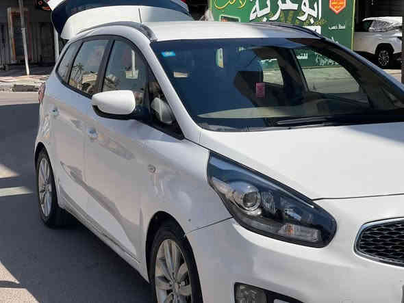 السلام عليكم كيا كارينز

محرك 2000 دوش المرغوب مكينة صافية

كير مكفول

تبريد ثلج جديد

ماشيه 140 كيلو استخدام شخصي

على ايدي من 2016

سيارة كاملة ومناقصها شي وجديدة وحلوة وبالعافية على الياخذها

7 راكب
السعر 140 
بغداد المشتل
للاستفسار 

***********
مكلف بالنشر
