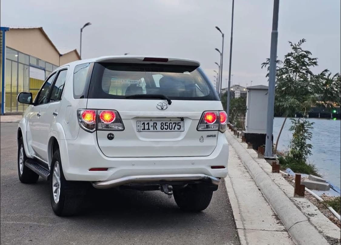 #TOYOTA_فورجنر 2013 
🔥🦾🦾🔥😉
مكفولة كفالة عامة 
من كولي بدون صبغ 
نظيفه ما شاء الله 
فقد دعامية بسبب 
الشخوط بدون صبغ 
ولا فتح شركة مكينه كير  
شركة بلاد ممفتوحات 
ماشية 188 تخم تاير تراي 
جديد مري شفط شاشة 
كامرة حساس 
بغداد بسمي السيارة 
رقم الاتصال 
***********

ادخل للبيج بي سيارات معروضه 

🟥سعر ✍️👈🔥في التعليق يتم الرد فورا
على المسنجر 🔥🫡

🟥سعر $ ✍️👈🔥 لە کۆمێنت بنوسە یەکسەر وەڵام دەدەیتەوە🫡
————————————
بيع السيارات :: #cars
👆👆👆👆
لعرض. سيارتك على الصفحه مراسلتنا واتساب

#للبيع - #سيارات - #معارض  - #معرض - #سياره
