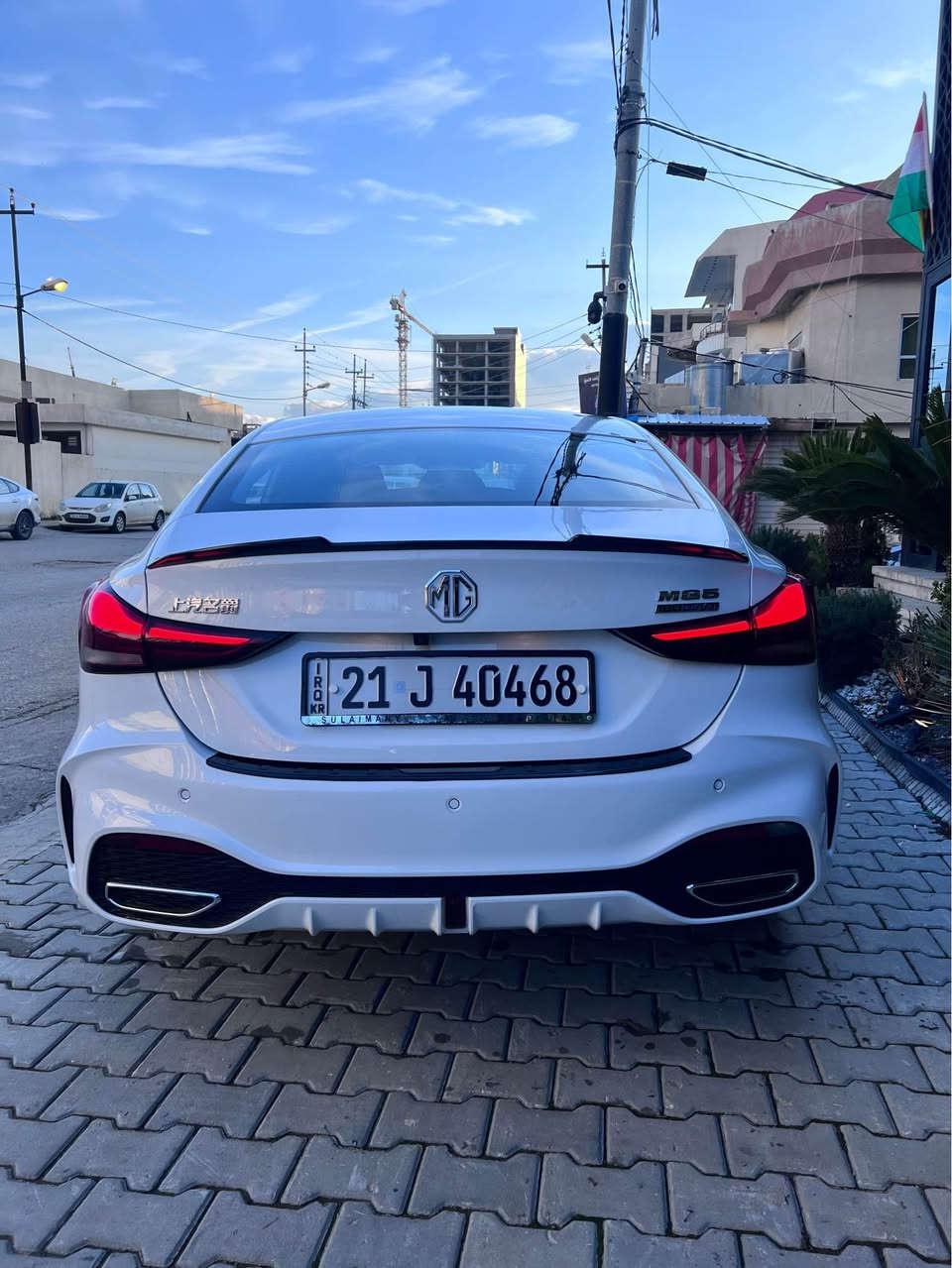 ئێمجی جیتی ٢٠٢٥ فوول مواسەفات بە سفری خۆم دەرم کردوە یەک دەستە بەناوی خۆمەوەیە فوول مواسەفات و فوول جوانکاری تەعدیل سورعە سلاید بەصمە برێک ئۆتۆ هۆڵد تەحەکوماتی کاملی سەر سوکان بەرمەجەی دیلکۆ زەمانی ٢٠ ساڵ بە بەنزینی نۆرماڵیش لێنادات لایت زینۆن عەدەسە لید، کامل سێرڤس بۆ کڕین پەیوەدی بکە بە ژ.م ***********~~*********** السليمانية, العراق
