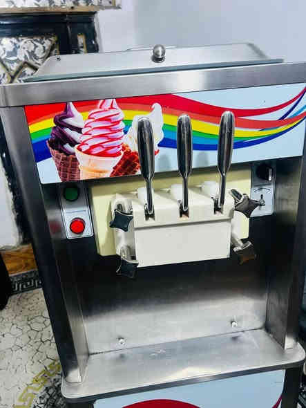 سوفت ايسكريم
الميلاد 
موديل حديث
دبل كمبريسر 
الاستفسار اتصال او مراسله الصفحه 
…………………………….............
 ***********
