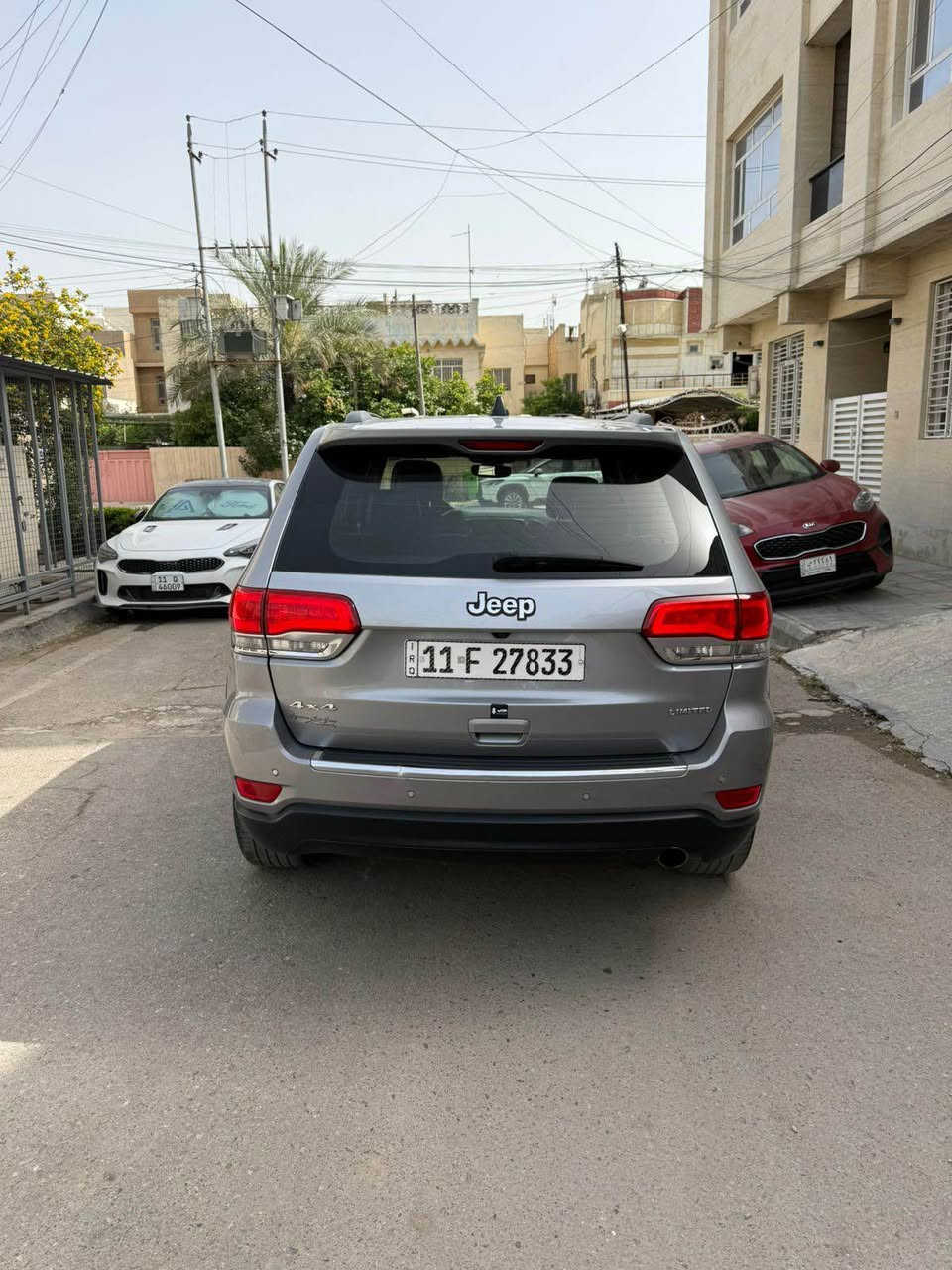 السلام عليكم 
جيب لاريدو 
موديل 2019
لمتد فول 1/1 فتحه بصمه جلد جنطه كهرباء
محرك 3600 المرغوب 
محرك وكير وصدر وتايرات كله جاهزه 
مكانها بغداد الاعظميه 
باسمي تحويل مباشر 
سعرها 177 ورقه وبي مجال
*********** بغداد, العراق
