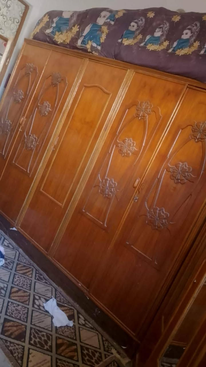 غرف تسكام نضيف جدا ب510
مكان حله سيف سعد 
اليعنده غراض او غرف نوم انشرهن للبيع والي نسبه بسيطه يتفضل خاص 
تابعني يصلك كل جديد


**إذا كنت صاحب هذا الإعلان وتريد حذفه لأي سبب، رجاءا أرسل رسالة إلى الدعم الفني**