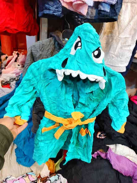 السبت ✨
وصلنا برنص أطفال  درجه اولى💥  برنص بيبي إلى عمر محير جميع الأحجام متوفره العنوان موصل حي سومر مقابل عمر الكيكي أهلآ وسهلآ بل جميع👇
للأستفسار***********
واتساب ***********
