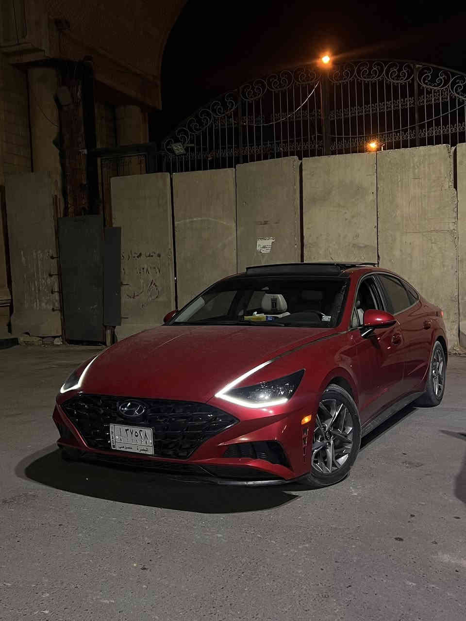 سلام عليكم سوناتا 2020
سياره فول موصفات باقيلها ثلاث اشهر صير حره السيارة

موصفات السيارة

بنوراما

كشنات تدفئة 

ترحيب 

تشغيل عن بعد 

رادار امامي وخلفي 

تحكم استيرن 

تثبيت مسار

صندوق ذكي يفتح عند القتراب 

مكينة السياره 2500 تنفس طبيعي 

السيارة بعد موصفات الفول  

سعر السياره 167ورقه

للستفسار اكثر اتصال على هذا الرقم

***********
