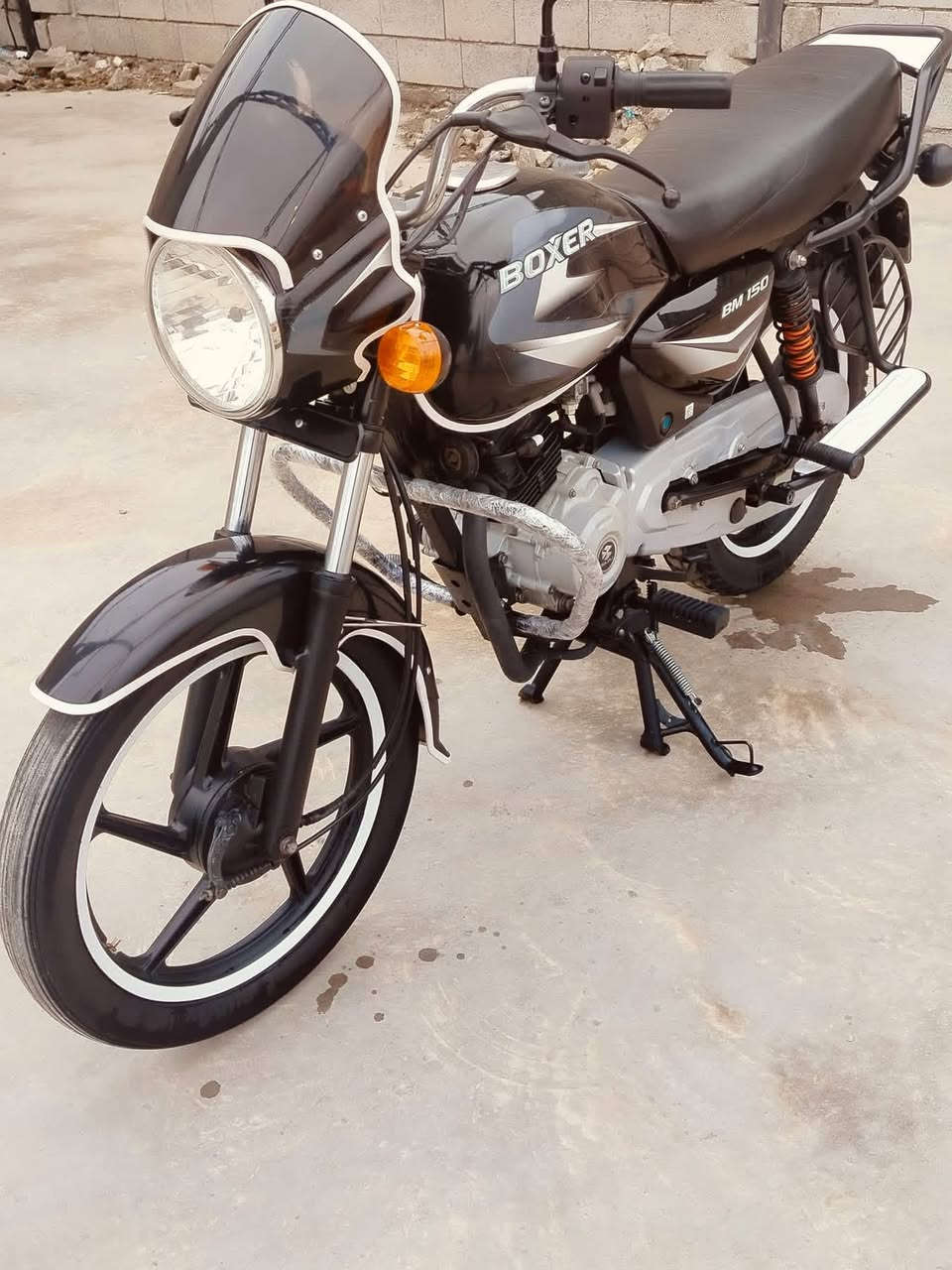 يا الله. سلام عليكم 🫡
دراجة بوكسر للبيع 

موديل //2022

لون اسود🖤. رقم ديالى تحويل ثاني يوم

العنوان//ديالى //بعقوبة//تقاطع القدس 

السعر خاصص او اتصال ع رقم

رقم الهاتف:/***********
