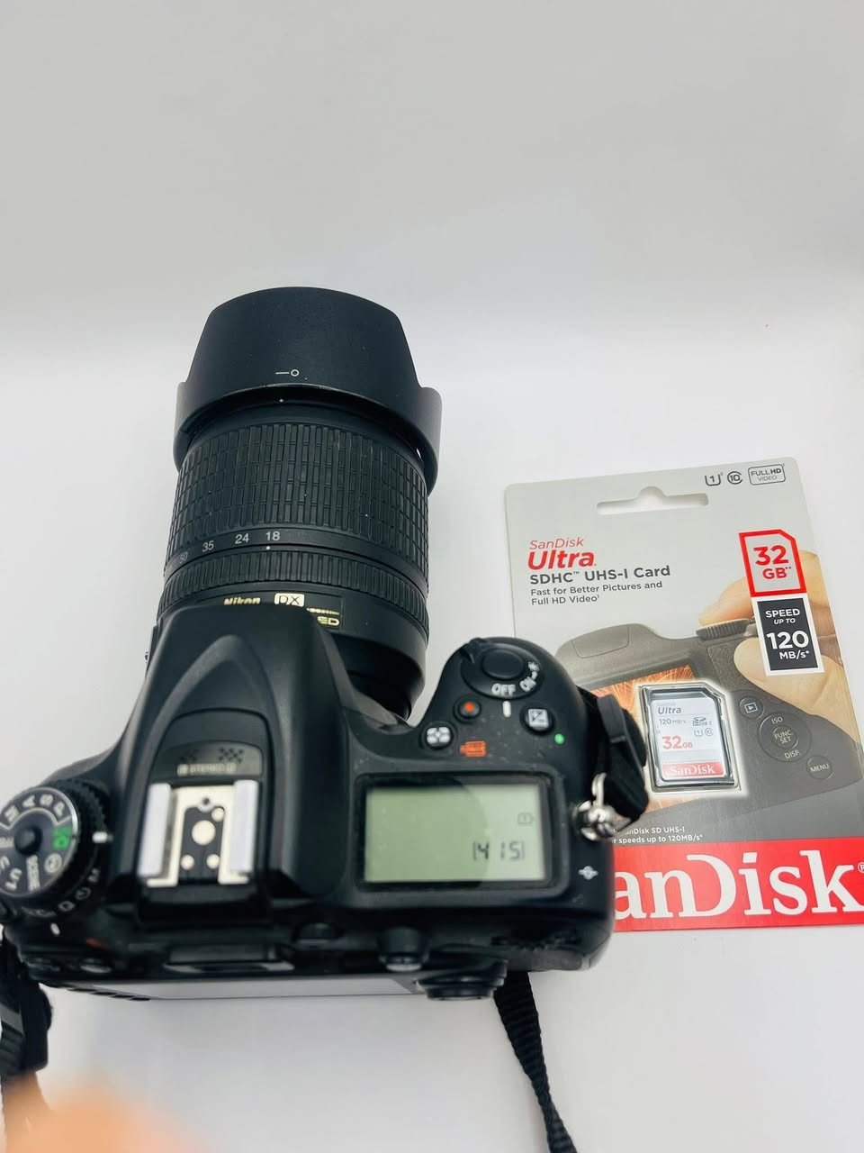 للبيع
كامرا نيكون 7100 نضافة فول 

مع عدسة الأصلية 55-200  مع نضافة العدسة استخدام قليل  

كاملة ملحقات. من  

بطارية الأصلية. 

وجنطة مقسمة  

رام اصلي 

للاستفسار الاتصال ***********

مستعجل عل بيعها السعر 520 يوجد توصيل جميع محافظات العراق 

والصور تسولف  اي استفسار  أني حاضر
