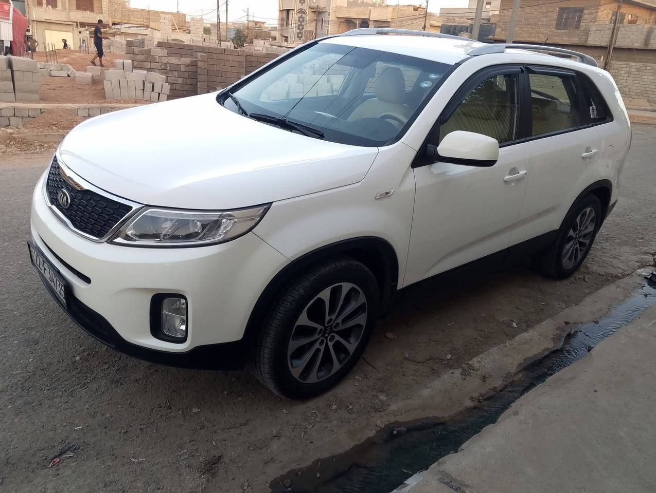 رقم أربيل سنويا هز جديد لل 29 شرط التحويل
4سلندر 
7راكب 
ماشيه 186
الجرس إيدك ع 120 
محرك كير شرط 
كلين ما عده شبر بارد بجاملغ الايمن الامامي 
***********
***********
