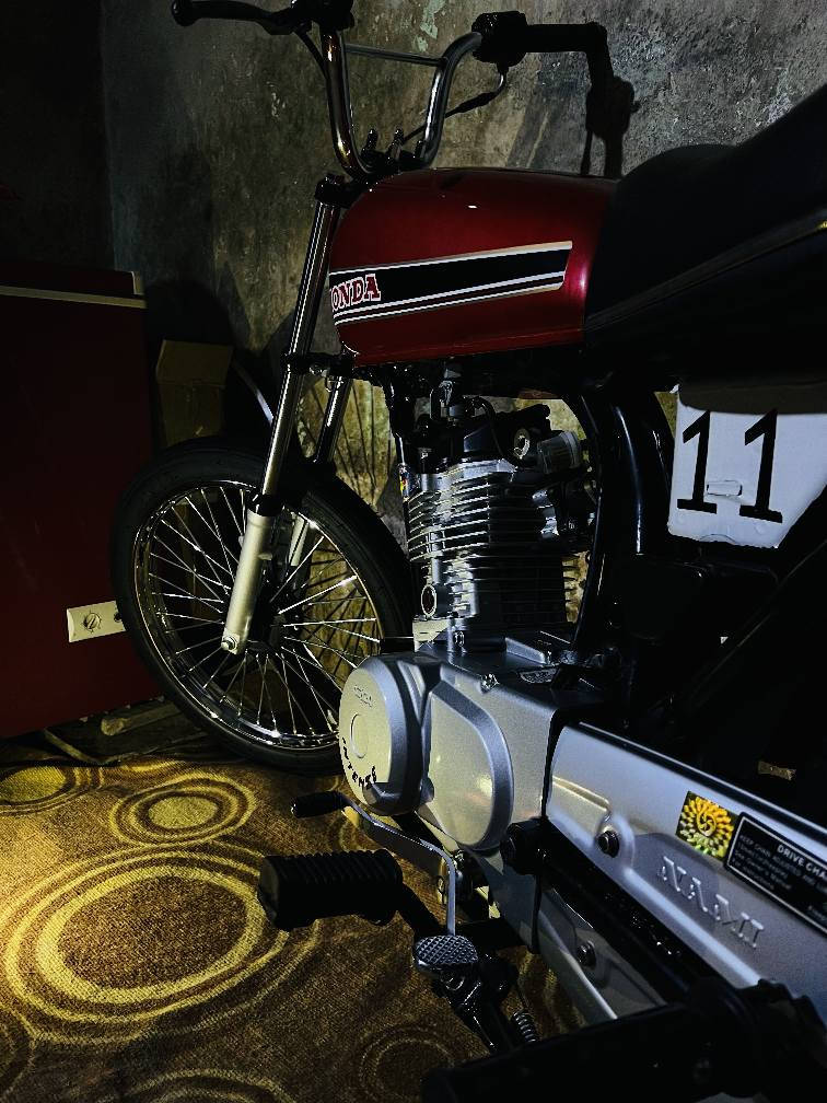 السعر 850 شاصي 19 اوراق اصولي
***********
