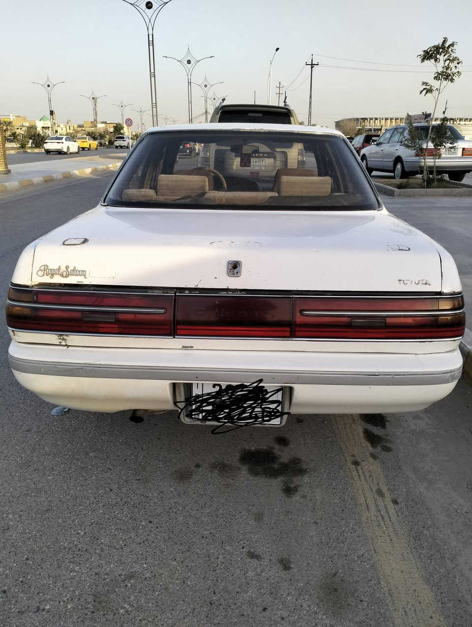 سياره كرسته مسطرة رقم انكليزي واسط كوت مكفوله من الكص والنقل الجثه رقم صاحب السيارة ***********
