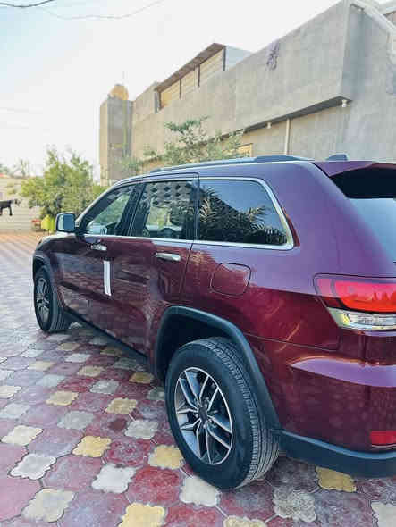 السلام عليكم ورحمة الله وبركاته 
جيب 2022  
فول لمتدد
ماشيه ٧٢ حقيقي 
برغي نقص ماكو جديده رقم وهزه جديد
ضررها جاملغ وبنيد 
بلوجكتر زنون
لد خلفي
جنطه كهرباء
فتحه طكتين
كشنات جلد  تدفئه وتبريد وكهرباء دبل  وخزن ميموري
دبل اكسل 4×4
محرك ٣٦٠٠ مكفول
تبريد ثلج منفصل قطعتين
كشناترخلفيه فول تدفئه وتبريد
تخم تاير جديد
رقم اربيل فحص وهزه جديد انكليزي 
نيكل بلادي
لمتدد فول
شاشه جبيره
كامره فول HDA
حساس خلفي امامي
رادار خلفي وجانبي
بصمه تشغيل عن بعد
بصمه ابواب
سياره بسمي تحويل نفس اليوم
السعر 285 وبيها مجال 
رقم ‭٠٧٧٣ ٥٢٩ ٩٤١٦‬
