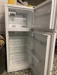 ثلاجة • حجم كبير • الناصرية مركز