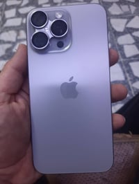 آيفون 15 برو ماكس • ٢٥٦ • بطارية ٩٤