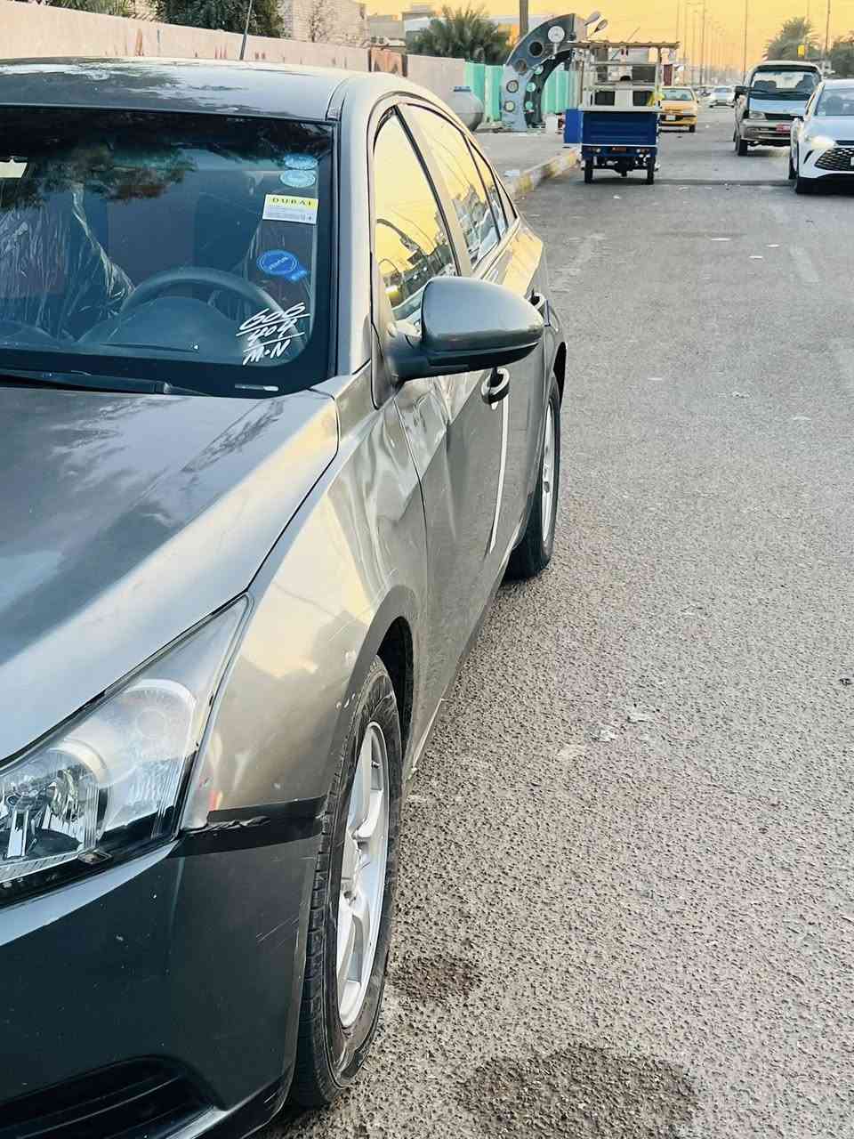 يالله 
السلام عليكم 
شوفرليت كروز 
موديل 2011
رقم اربيل دولي 
كيرمكينه كفاله 
صدرامامي خلفي 
تمام
كهربائيات كلها شغاله 
غرفتها نظيفه 
حساسات 
مري كهرباء
تحكم ستيرن 
شاشه+كامرة
ويل كب 
ضررها جاملغ وبنيد 
صبغ 
ودواسه تعديل فقط 
السعر ٧٣وبيها مجال 
وحياكم جميعا 
المكان بغداد 
الدورة 
***********
رجاء ….
الي موشراي لايحجي ولايكسر بحلال العالم 
والشراي يتصل ويدلل
