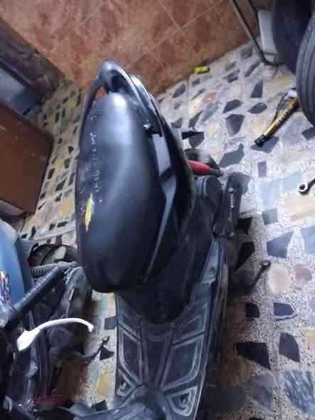 السلام عليكم
ماكس مضلع لبيع كلها شغاله ماعده الكيج كيلو متر 
ما يشتغل 
الباقي كله شغال لايت عالي ناصي
اشاير 
سكن 
ملاحضه القايش مكطوع وماعدي وقت اسويه ابيعها عله هل حطه 
سعرها 400وبيها مجال لطيبين 
رقم الهاتف ***********
