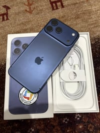 17 برو ماكس ماستر وكاله 256 نظافه 💯 بطاريه 💯 بيع مراوس دورات شحن 24 ال...