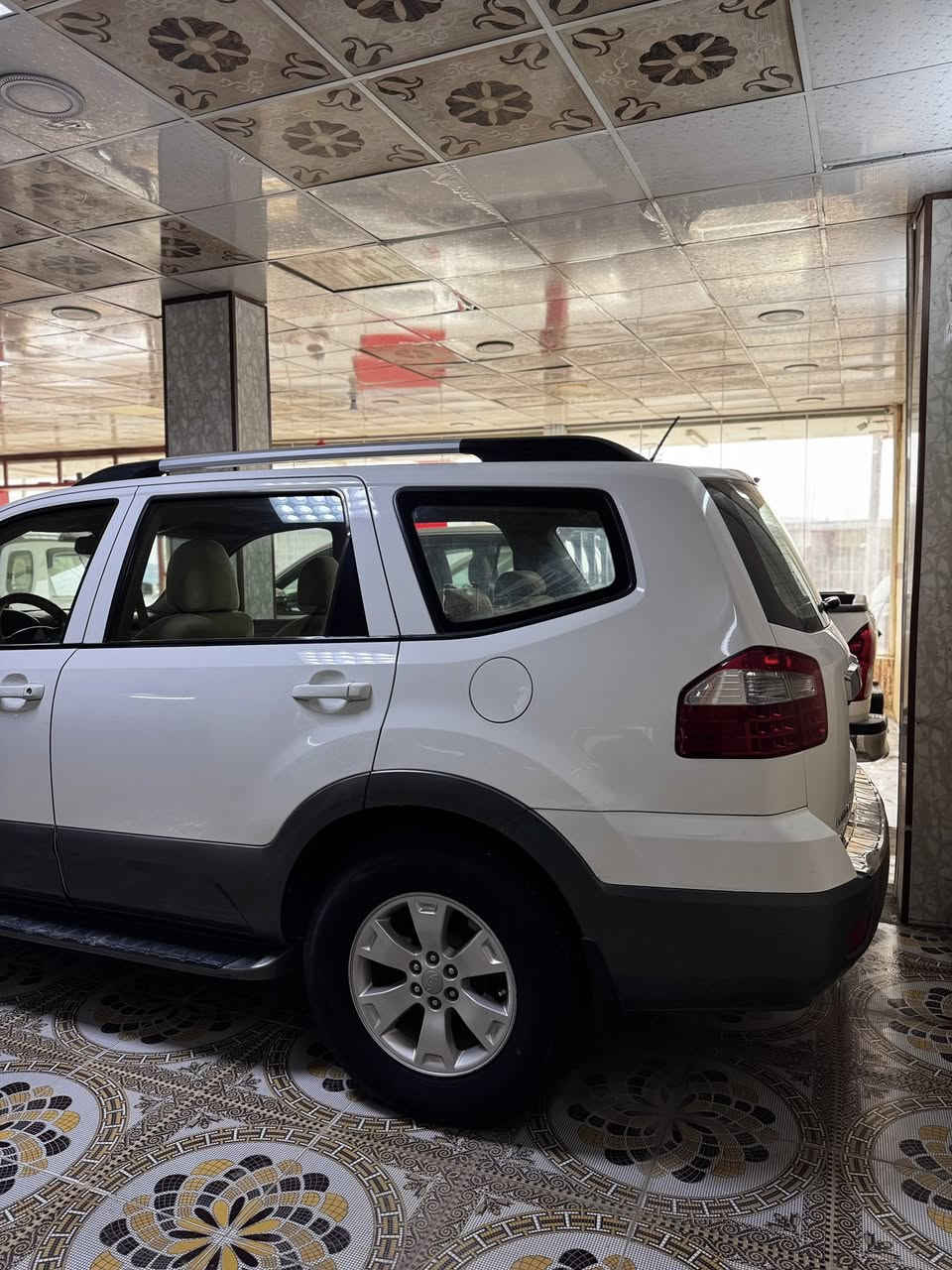 السلام عليكم كيا موهافي  2011 مكفوله
رقم بغداد بأسمي ثاني يوم تحويل السونر موجود الصور صبغ تبديل محرك كهربائيات صدر تايرات كلها كلها كفاله عامه بيها شويه بارد موجود بالصور فول مواصفات عدا البصمه فتحه فور ويل شاشه كامره حساس امامي خلفي مري شفط سبعه راكب  السياره نضيفه احلى من الصور 
مكان السياره صلاح الدين قضاء بلد 

‭0782 173 3254‬
***********
