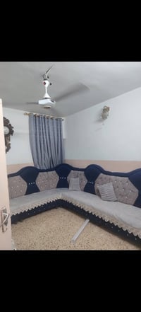 بيت للبيع • حي المعليمن • ١٠٠م