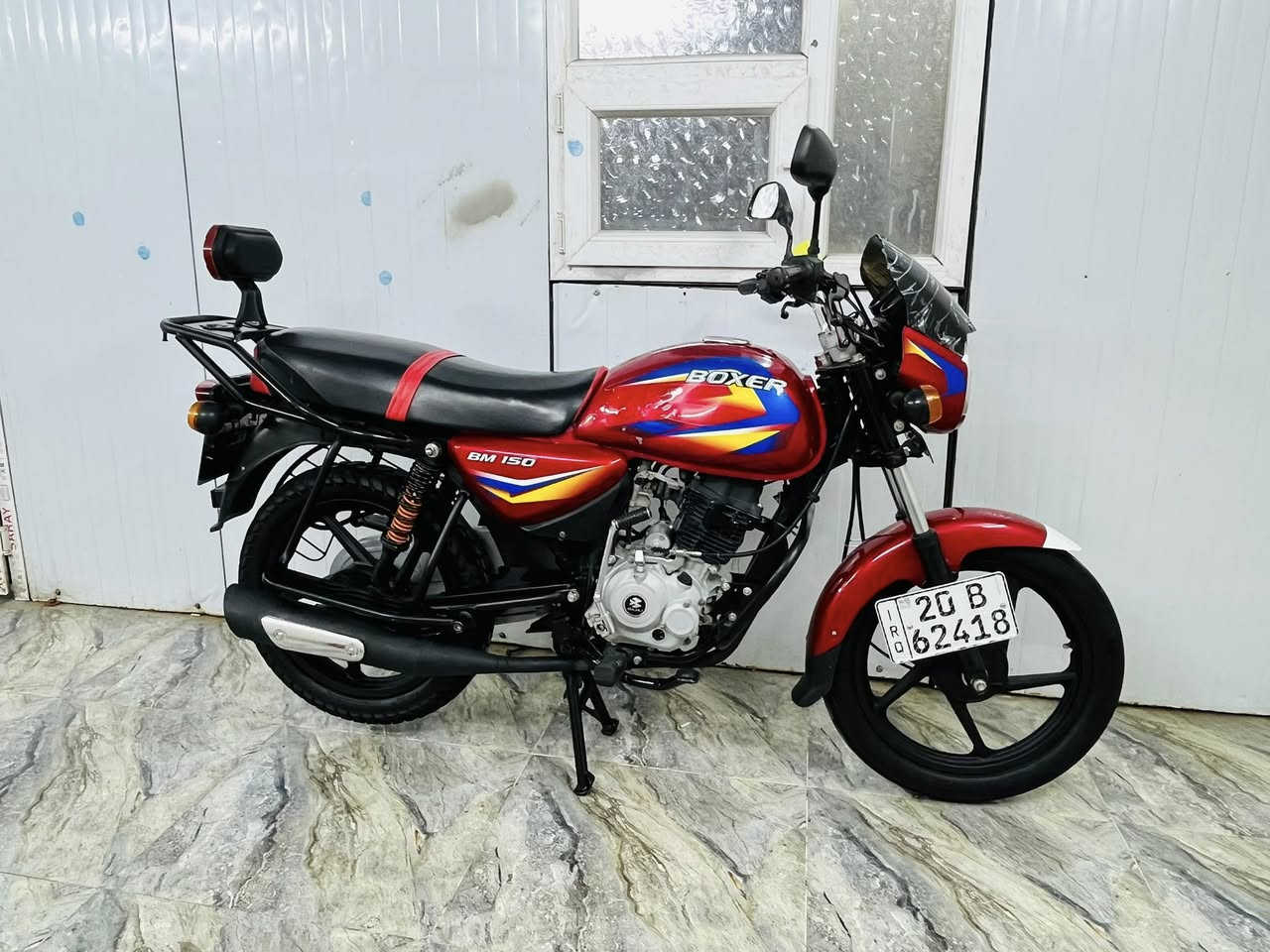 يالله سلام عليكم بوكسر مرقم ديالى انكليزي تحويل ثاني يوم موديل 2021دراجه مكفوله كفاله عامه برغي مابيها تقص مال جناي مكينه مكفوله دراجه احلى من الصور تجي وتشوف بعينك العنوان ديالى بعقوبة طريق بهرز مقابيل الفوج السابع بيع بالنقد والقصط ماستر رافدين فقط شراي اتصل وداللل 
***********
