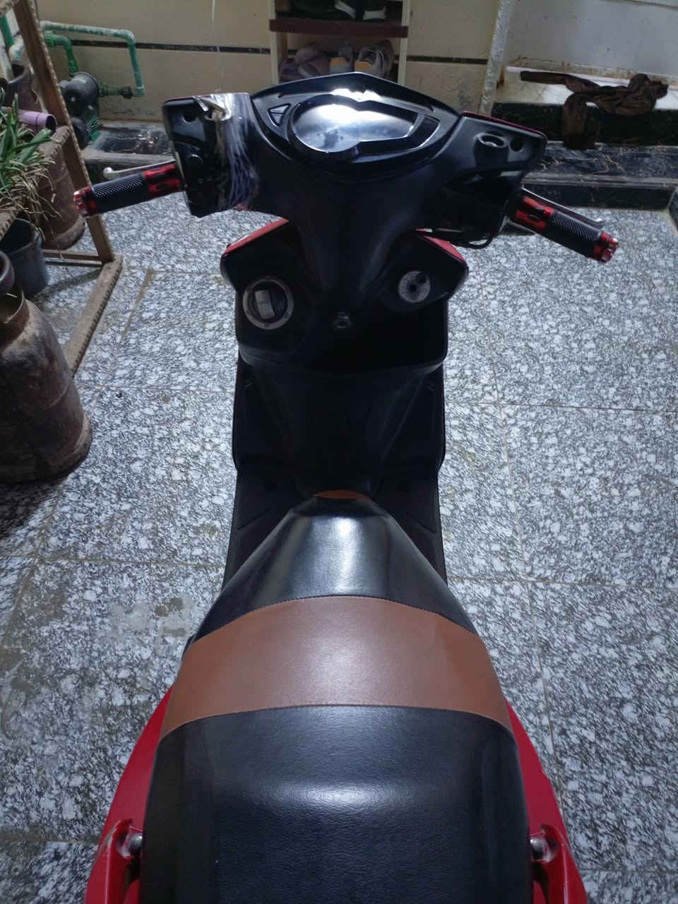 السلام عليكم سكنس لد يرادله تجفيت السعر 600بيه مجال مكاني حله
‏‪***********‬‏
