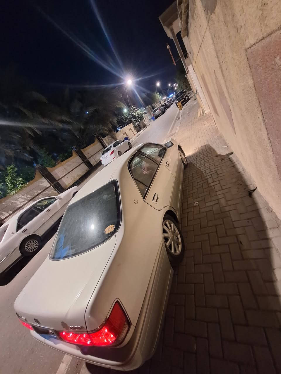 3 دكم كفاله من الضربه والكص ديفور الجبير استيرن كهربائي كشنات كلها كهربائيه برده خلفيه استيرن صاج تحكم استيرن لحيه أماميه كامرات نيكل حاشيه بيبان ويل نجمه متعوب عليها سعر 98 بيها مجال (( الصبح نايم العصر او بعد الفطور خابر )) او دزلي بصمه ارجع جوابك ع رقمي اسيا بي وات ساب  كلشي بل قسمه *********** / ***********
