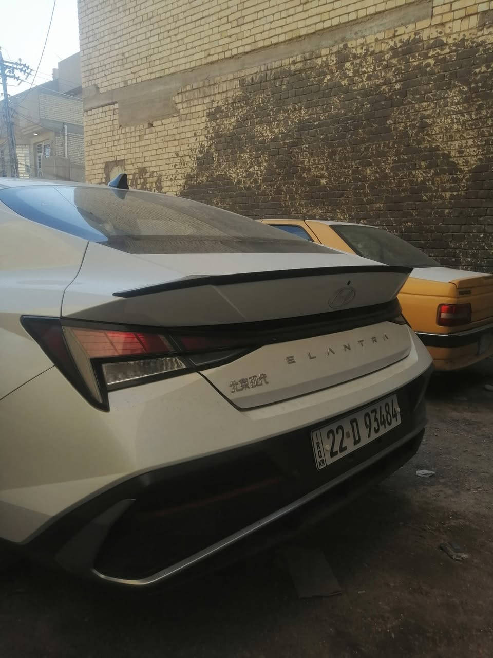 النترا موديل 2024 خليجيه كفاله عامه مرايات شفط وفتحه وباقي مواصفات معروفه ممشاها 50 الف بسمي سيارة
السعر 138 وبي مجال مكان بغداد
***********
