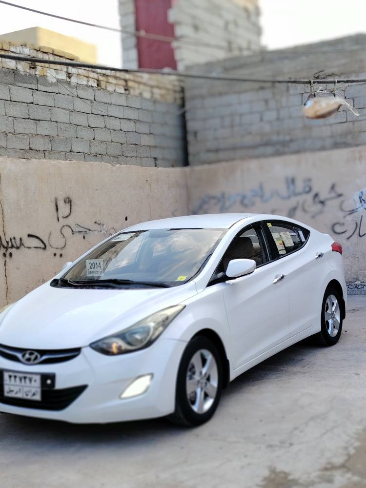 سلام عليكم للبيع سياره النترا مديل 2014 بيها بارد صوب عبري بل باقي كفاله لاصبغ لاضربه لافتح لاتبديل باقي كفاله تحويل وكاله جاهز سياره كارتون جديده احله من صور لك موضح بل واقع احلى مكينه 1600 كير حداديه جاهزه مانقصهه اي شي مكان النجف الاتصال ( ***********). سعر ١٠٥ بيها مجال النجف, العراق
