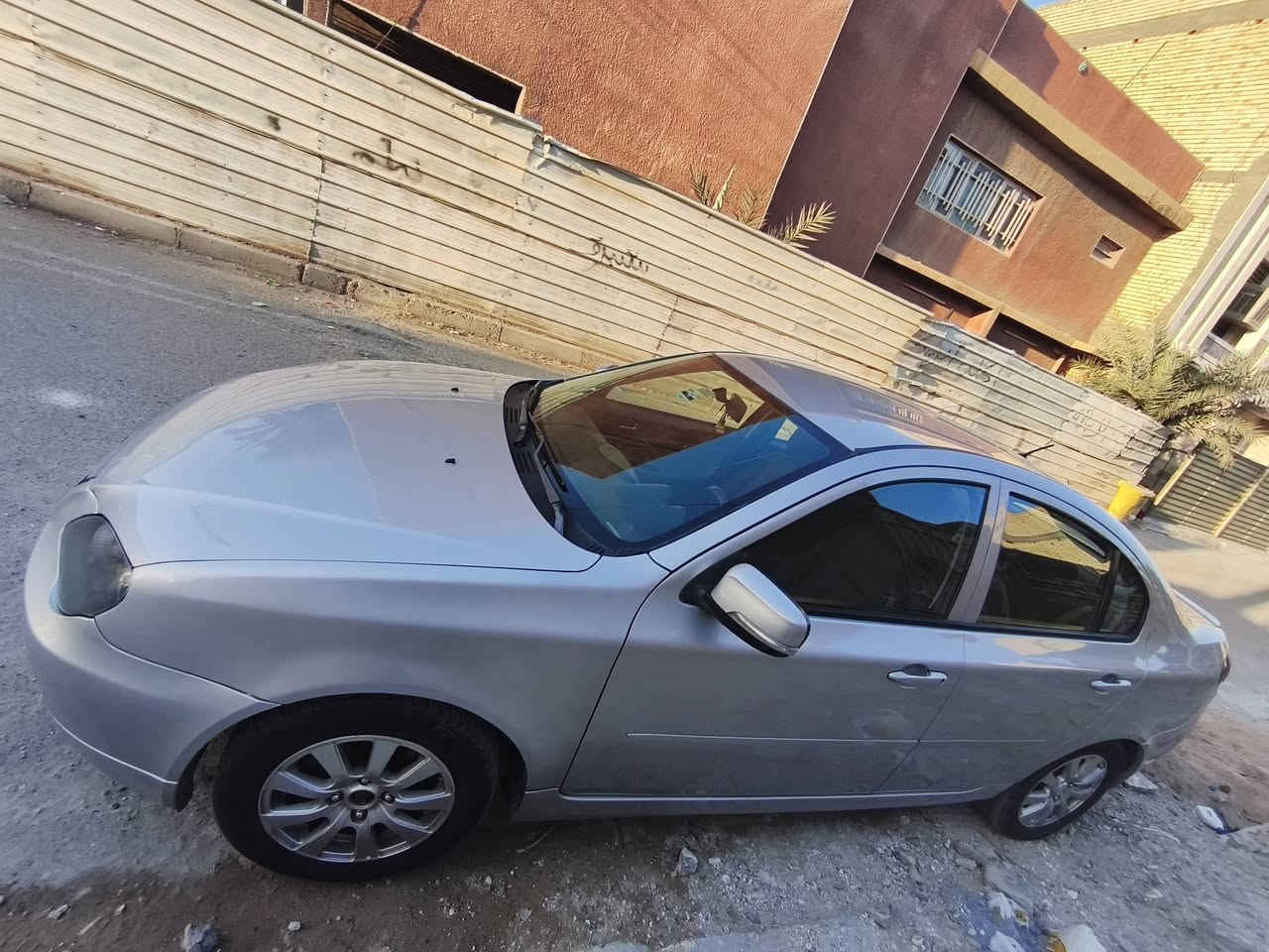 سلام عليكم 
بروتون بيرسونا 2013
بسمي ماشية 116
صبغ ٣ قطع
تخم تاير صدر خلفي امامي باتري جديد
محرك كير تبريد خير من الله 
سنوية لشهر 11
عارضه ب60
عنوان بغداد السيدية 
*********** بي واتساب
