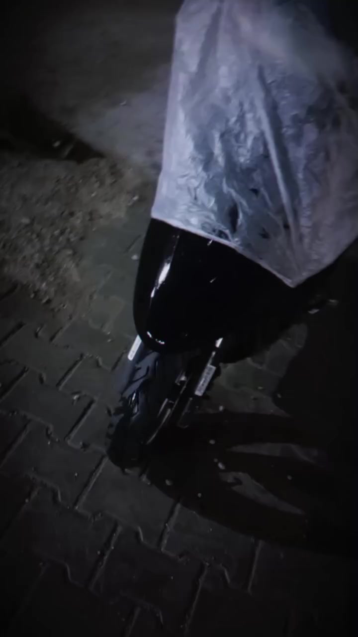 السلام عليكم ورحمه الله وبركاته دراجه عصفور يه للبيع السعر 350 العنوان بغداد مدينه الصدر حي طارق رقم الهاتف 
***********
