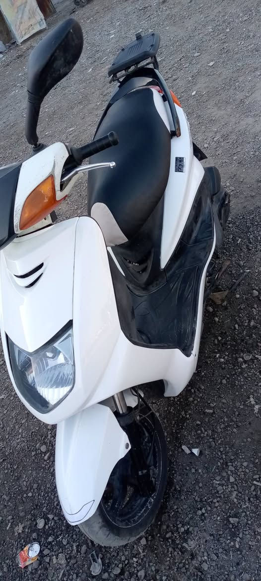 سكنس ١٤٠ كله شغاله مابيه نقص محرك مامفتوح كفرات كاوان صلي درجه خير من الله مكان الغزالية *********** سعر٥٥٠
