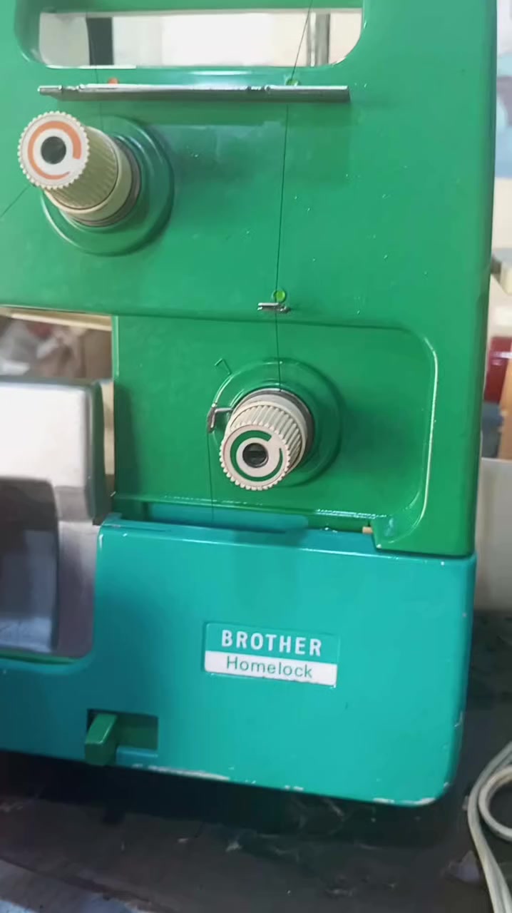 پێشانگای ڕانیە/بۆ مەکینەی خەیاتی 
        السلام علیکم
 ئۆڤەری بڕازەری بالەی یابانی ئیش نەکردوو
دووداوە گەیاندنمان هەیە بۆسەرجەم شارەکانی کوردستان،،،،


**إذا كنت صاحب هذا الإعلان وتريد حذفه لأي سبب، رجاءا أرسل رسالة إلى الدعم الفني**