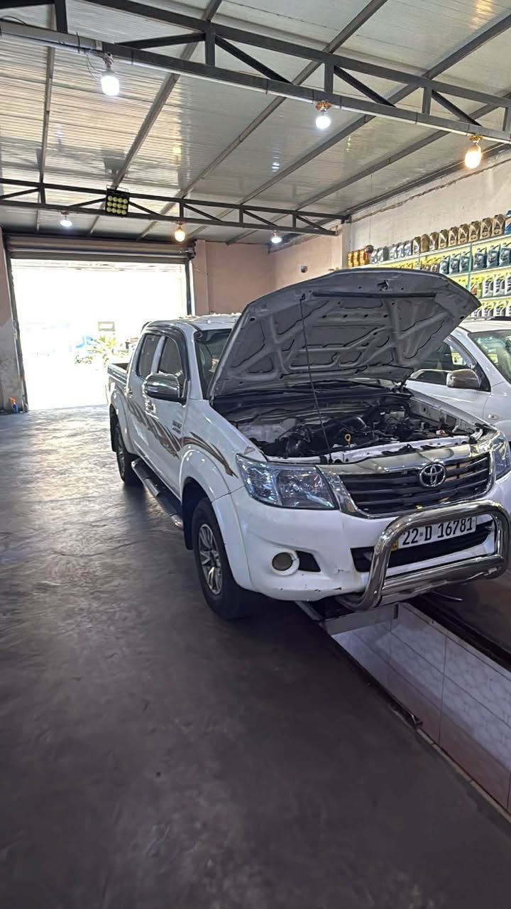 بيكم للبيع فورويل 
2012قير مكفول 
اوتوماتيك 
رقم شمالي سنويه ايله 30
سعر 165مكاني رمادي
رقم الهاتف ***********
مكلف بل نشر
