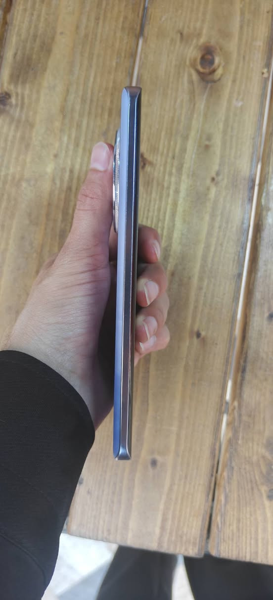 realme 13 pro 5g 256 gb ram 8 بۆفرۆشتن خاوێنی 100‌‌/95 بەس یتارەکەی کەمێک شوختی هەیە ۳۲۰ هەزار قفلە  شوێن هەولێر گەیاندن هەیە


**إذا كنت صاحب هذا الإعلان وتريد حذفه لأي سبب، رجاءا أرسل رسالة إلى الدعم الفني**