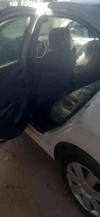 افيو مديل. ٢٠١٧. لبيع السعر  ٨٥ ورق بيها جملغ الاامامي صبغ فقط  والبقي...