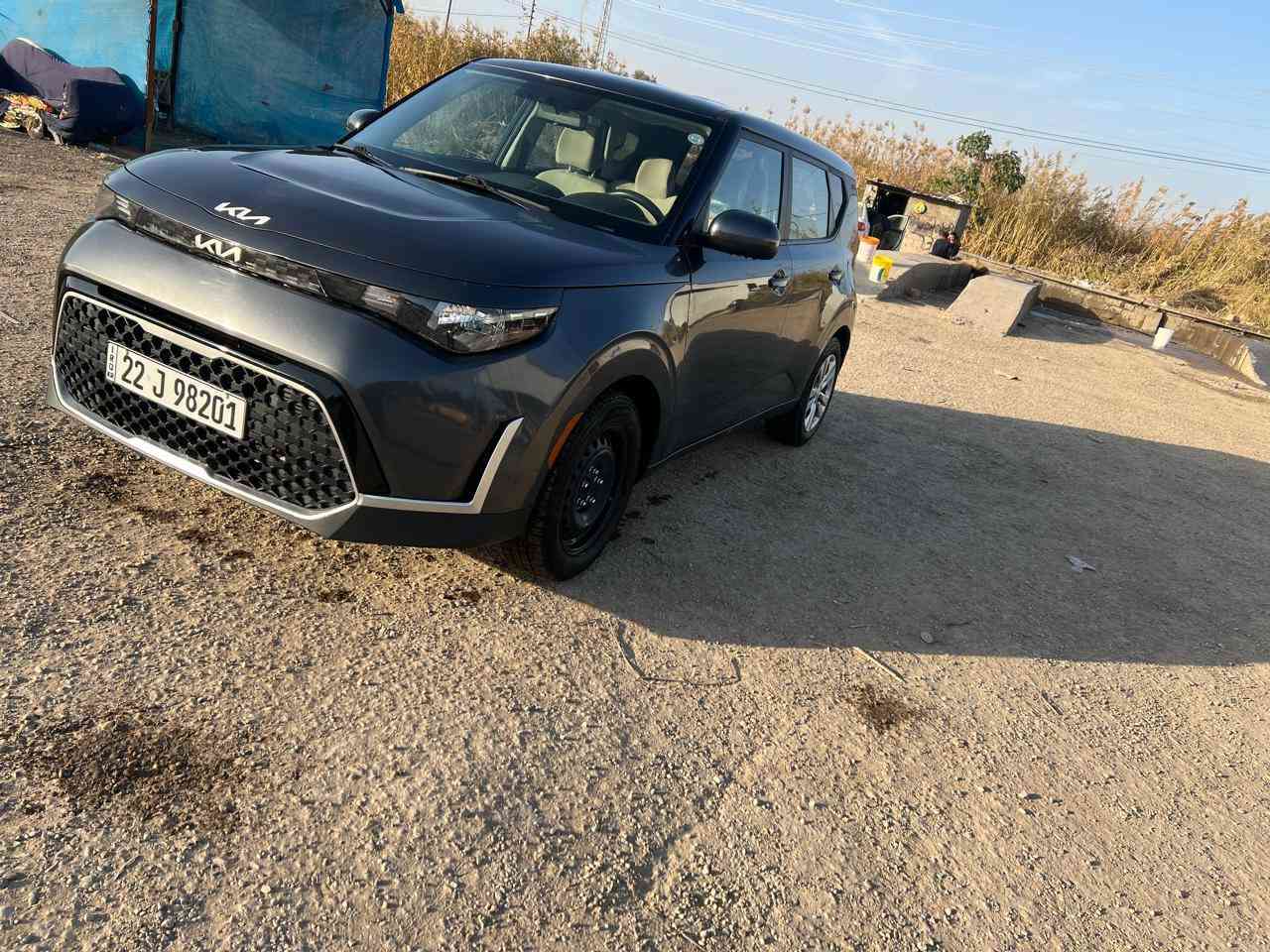 السلام عليكم
من رخصة مدير الكروب 
كيا صول 2022 وارد امريكي 
اضرار السياره:  جاملغ وبنيد صبغ 
  وباب جهة  العبري الوره بيه شويه بارد 
مواصفات السياره:  تحكم وقيادة الية 
داخل بيجي 
رقم اربيل باسم الشركة وكاله او تحويل باسم المشتري 
اخوان مستعجل على بيع وسعره حلو  
للاستفسار الاتصال على الرقم ***********  
مكان السياره بابل الشوملي

