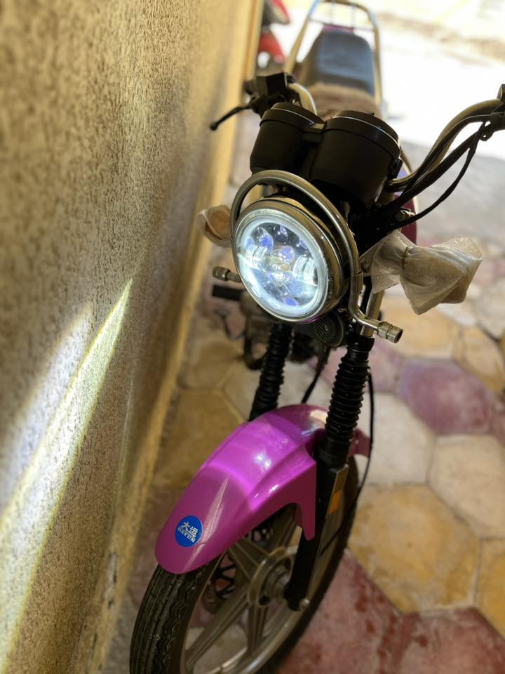 السلام عليكم ديون كلك كلك مديل 23 فول نضافه مكينه    الدراجه جانت متروكه كربلاء شارع البرون السعر 725وبيه مجال بسيط ***********
