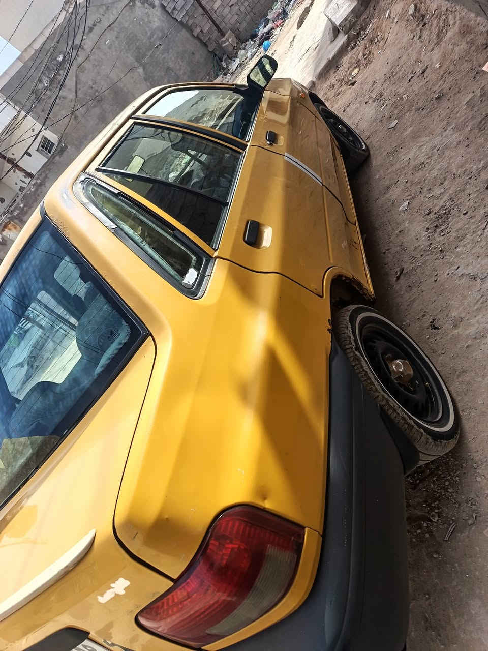 سلام عليكم سيارة سايبة للبيع موديل  14 كير كفاله محرك خيط بخار حداديه جديده شواصي حلوات  سنويه لل29 مشورع وطني    مصفر هيئة  غرامات   مكاني نجف سعر 28 الموبايل ***********
