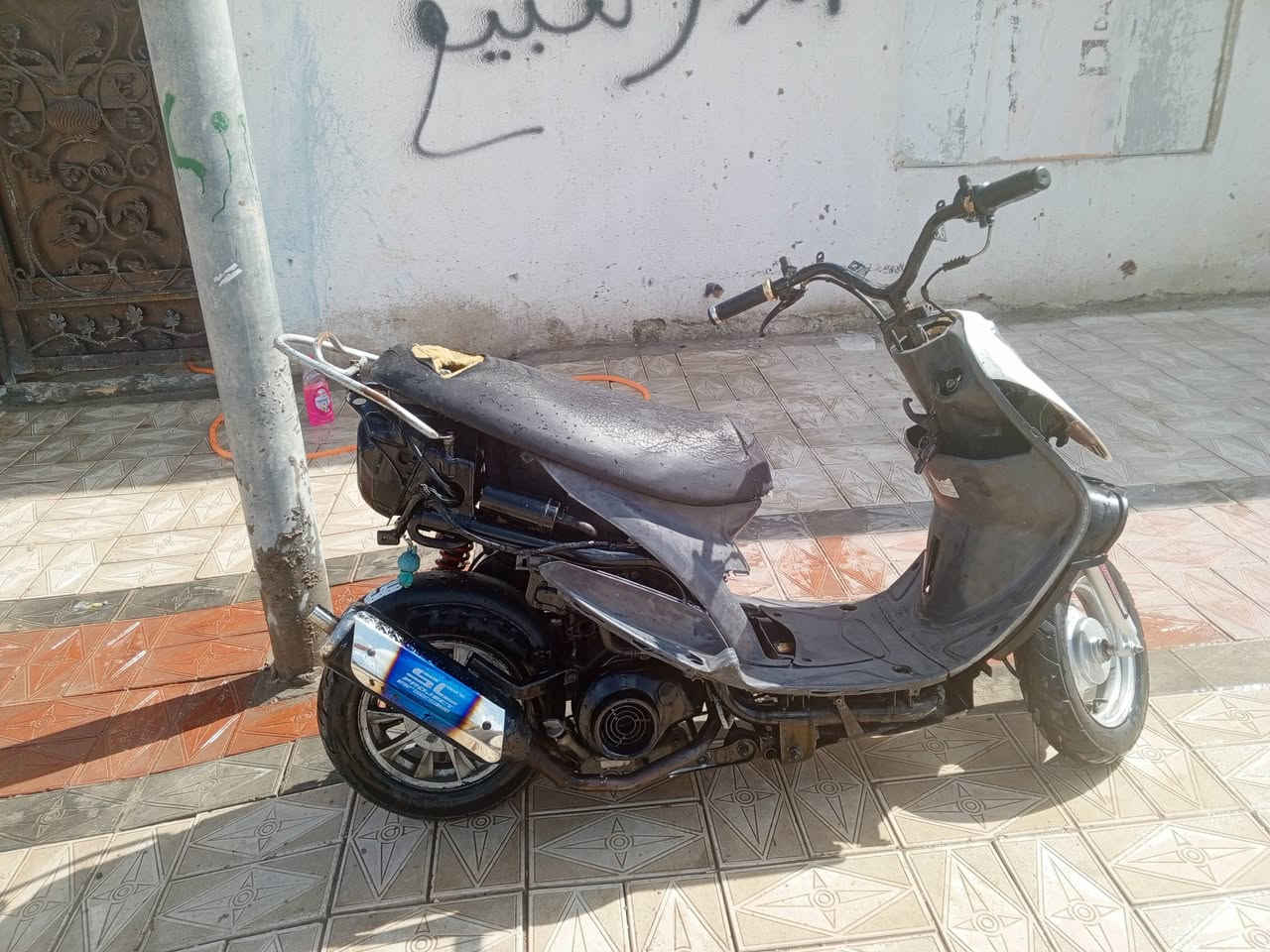 سلام عليكم دراجه ماكس منغولي كامله مكمله تشتغل هندر واحد بكل وقت عوزها بس سلف وباتري كفرات موجودات ماعده الترايش دراجه جاهزه وحلوه ومحرك ناعم ومستعجل على بيعتها***********السعر على هاذا الرقم
