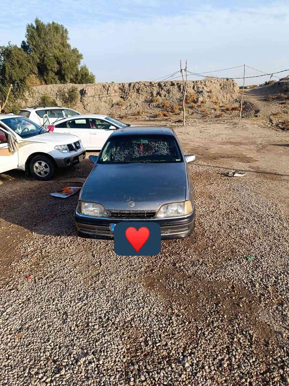 السلام عليكم اوبل اوميكا للبيع مديل 1992 مكينه كير حداديه جديده تخم تاير ابو الخطة جديد السعر 26 وبيه مجال المكان الديوانية غماس رقم ***********
